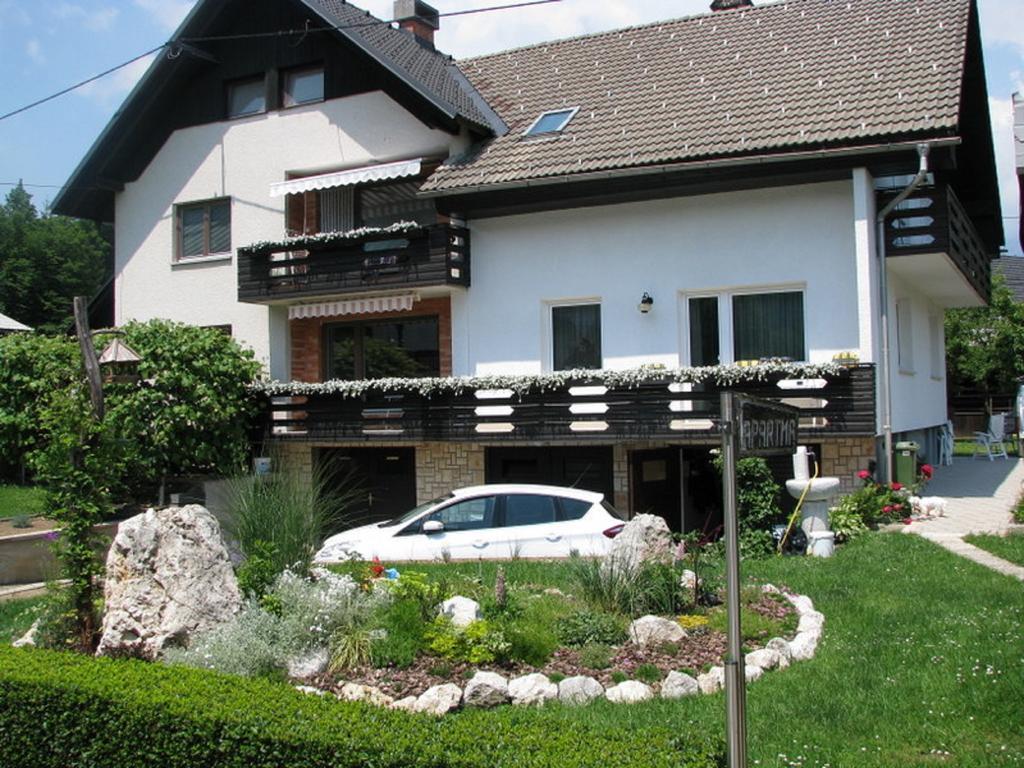 Marinka Apartment *